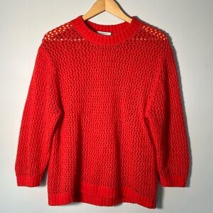 Beautifully knitted Babaton women’s sweater. Size Small. Made in Romania.